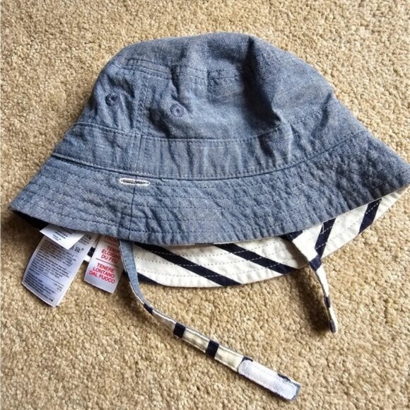 GAP Blue Kids Bucket Hat - Picture 1 of 2
